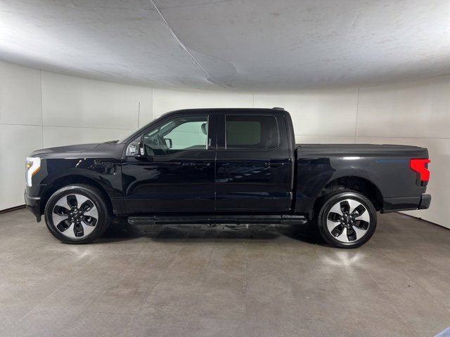Used 2023 Ford F150 Lightning Platinum image 4