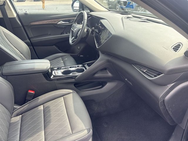 Certified 2023 Buick Envision Avenir AWD/4WD image 28