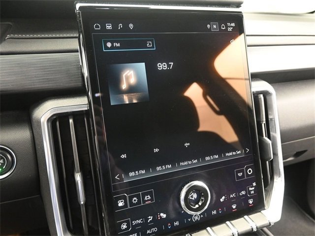 Certified 2025 GMC Acadia Elevation image 36