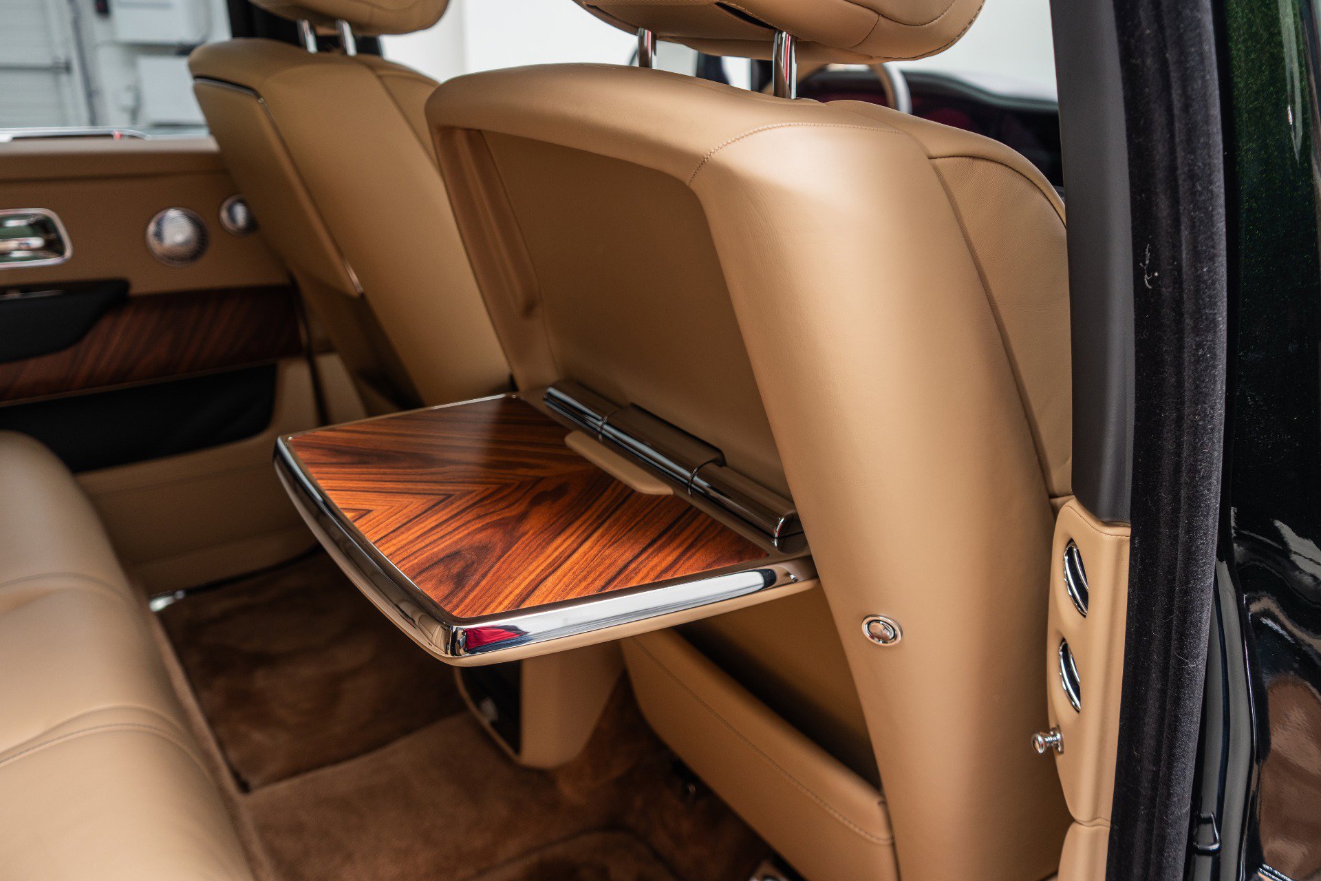 Used 2025 Rolls-Royce Cullinan -Series 2, Bespoke Audio, Star image 38