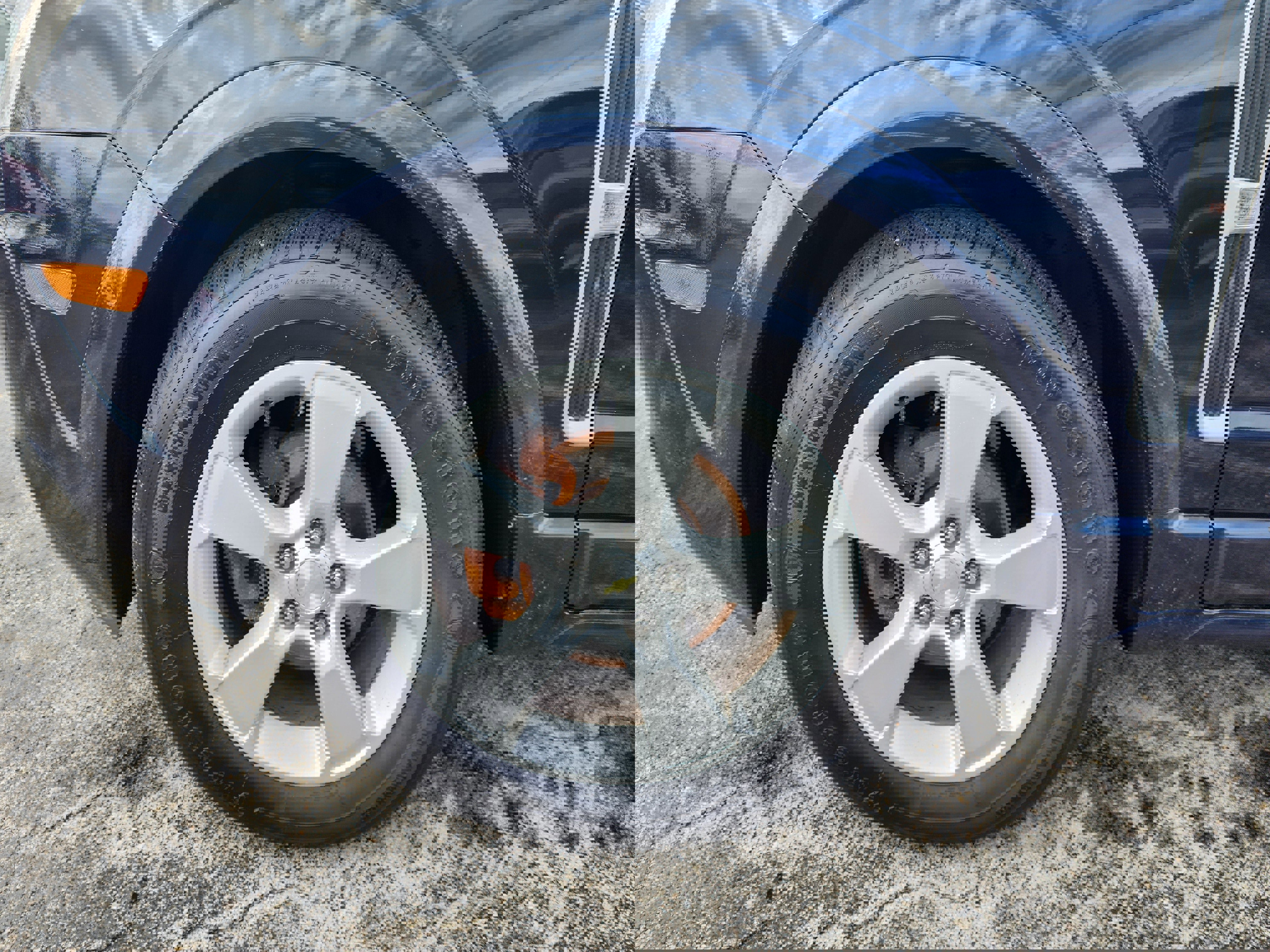 Used 2014 Chevrolet Captiva Sport LTZ image 16