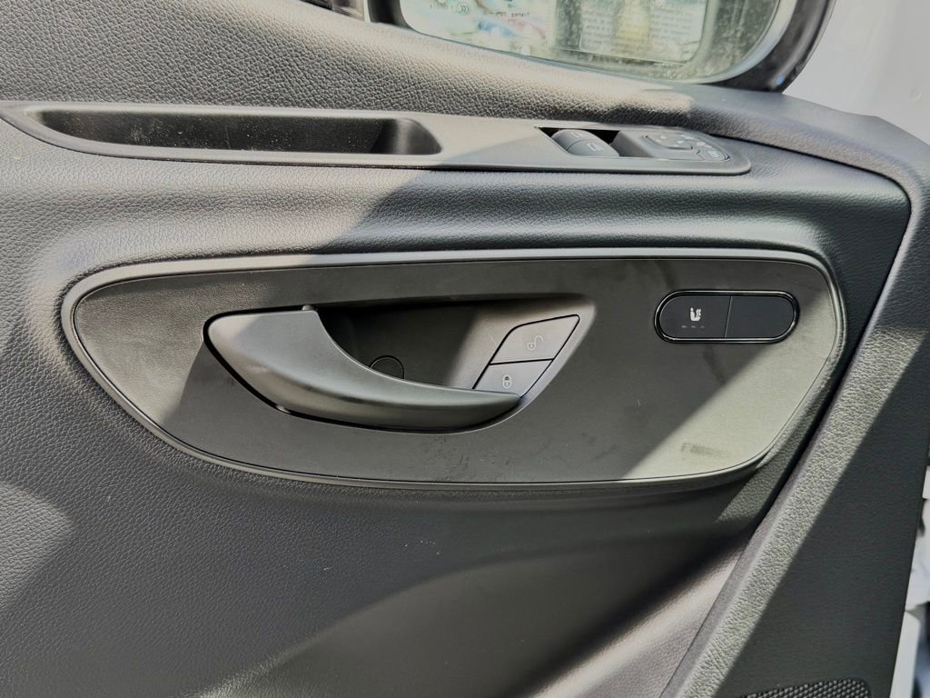 New 2026 Mercedes-Benz Sprinter 2500 image 17
