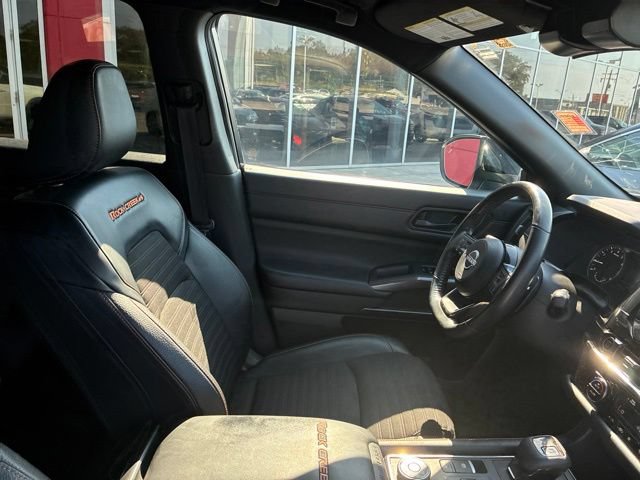 Used 2023 Nissan Pathfinder Rock Creek AWD/4WD image 10