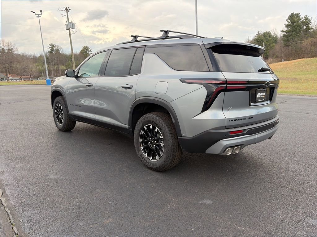 New 2026 Chevrolet Traverse Z71 w/ Enhanced Driving Package image 5