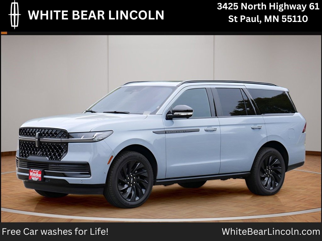 Used 2025 Lincoln Navigator Reserve w/ Jet Appearance Package