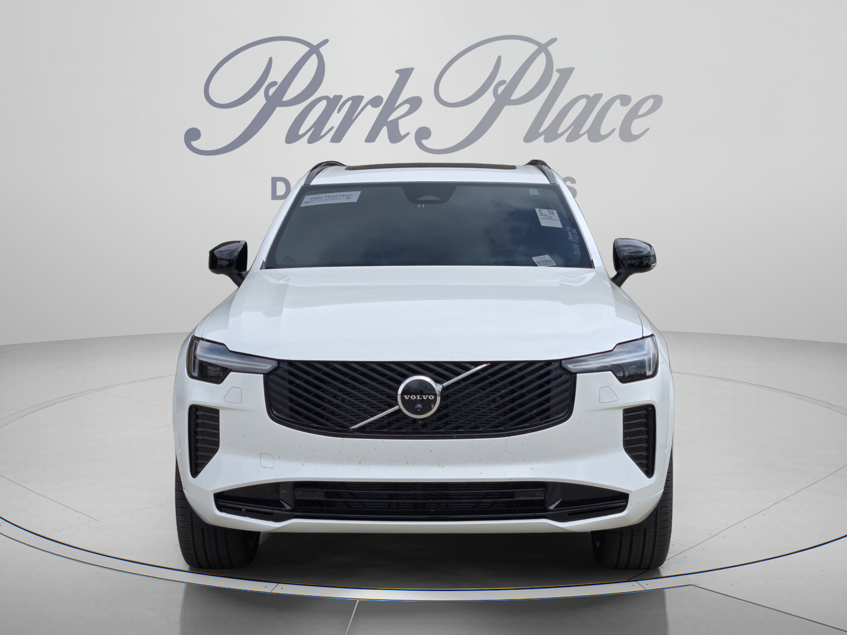 Used 2026 Volvo XC90 B6 Ultra w/ Protection Package Premier AWD/4WD image 17