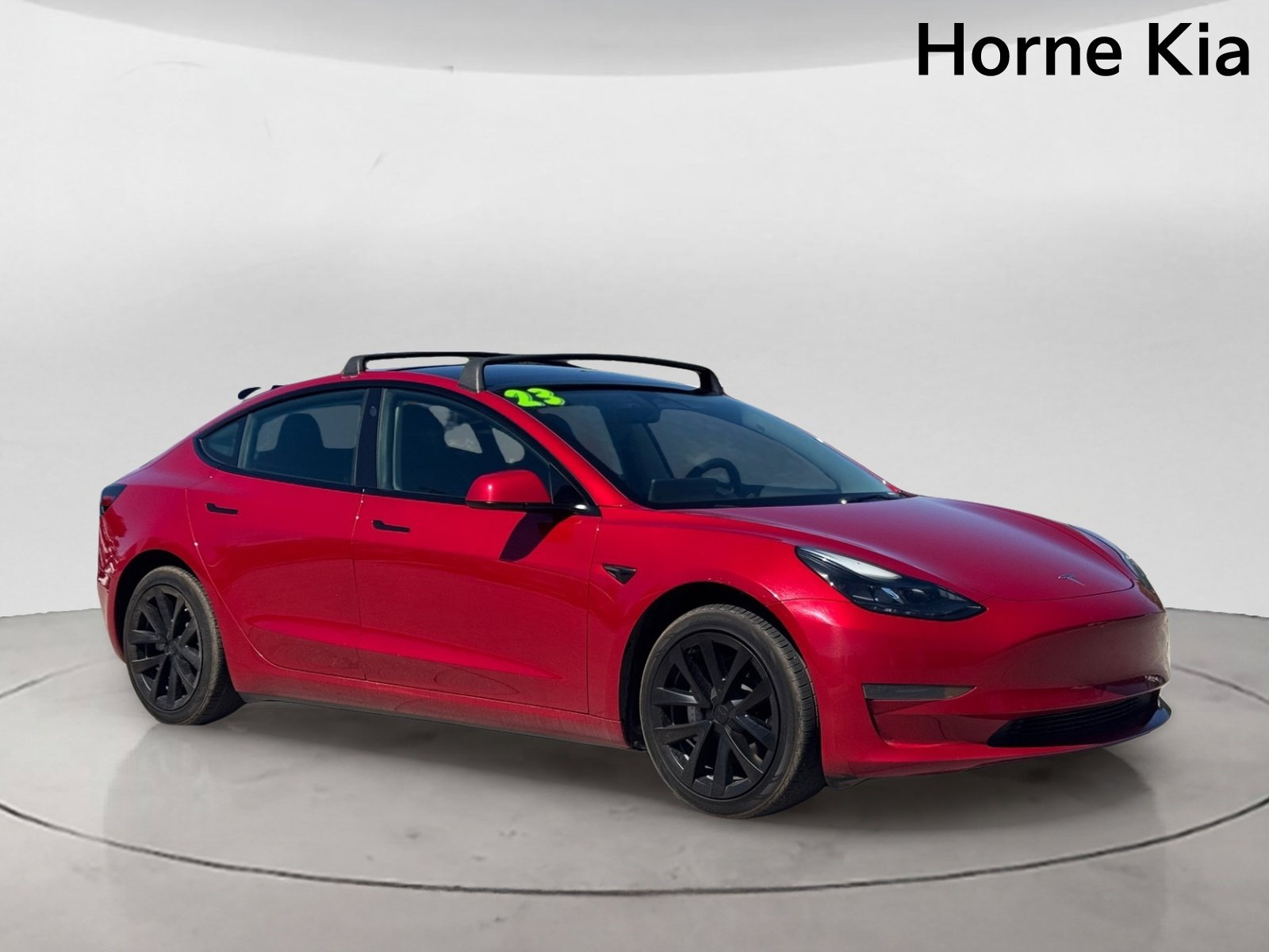 Used 2023 Tesla Model 3 Standard Range RWD image 2