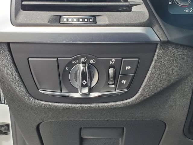 Used 2024 BMW X3 sDrive30i w/ Premium Package RWD image 19