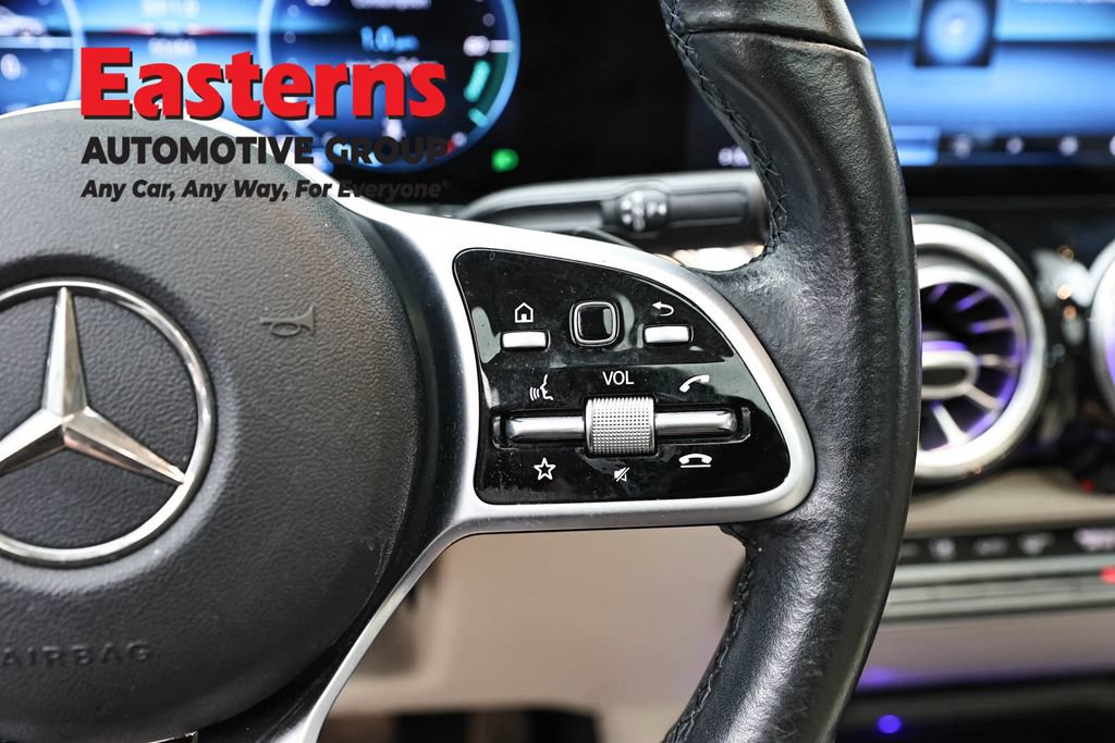 Used 2021 Mercedes-Benz GLB 250 4MATIC image 20