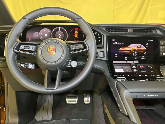 New 2026 Porsche Cayenne Electric AWD/4WD image 29