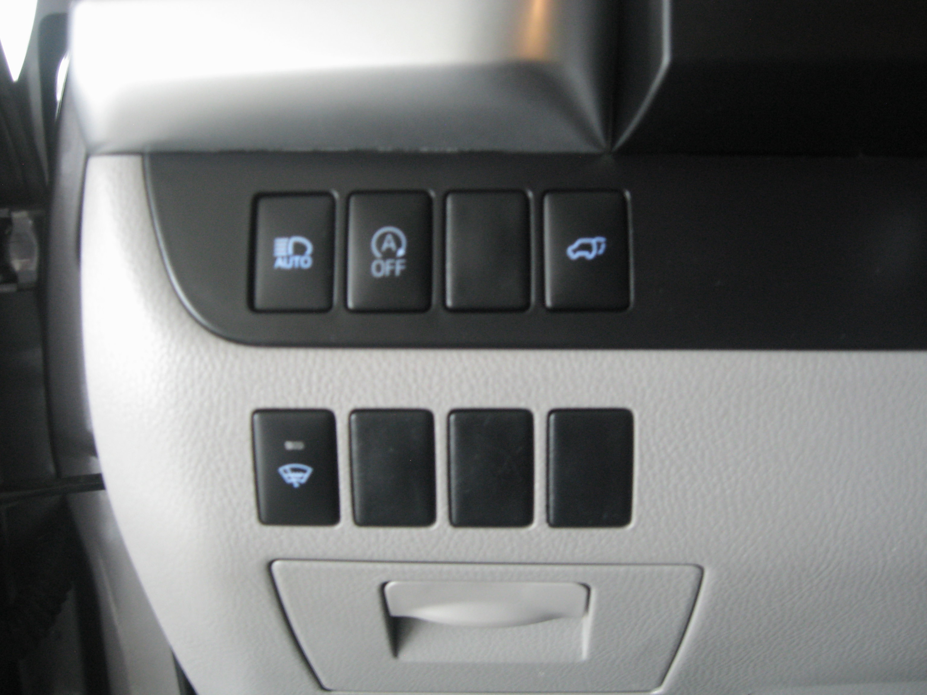 Used 2017 Toyota Highlander XLE image 19