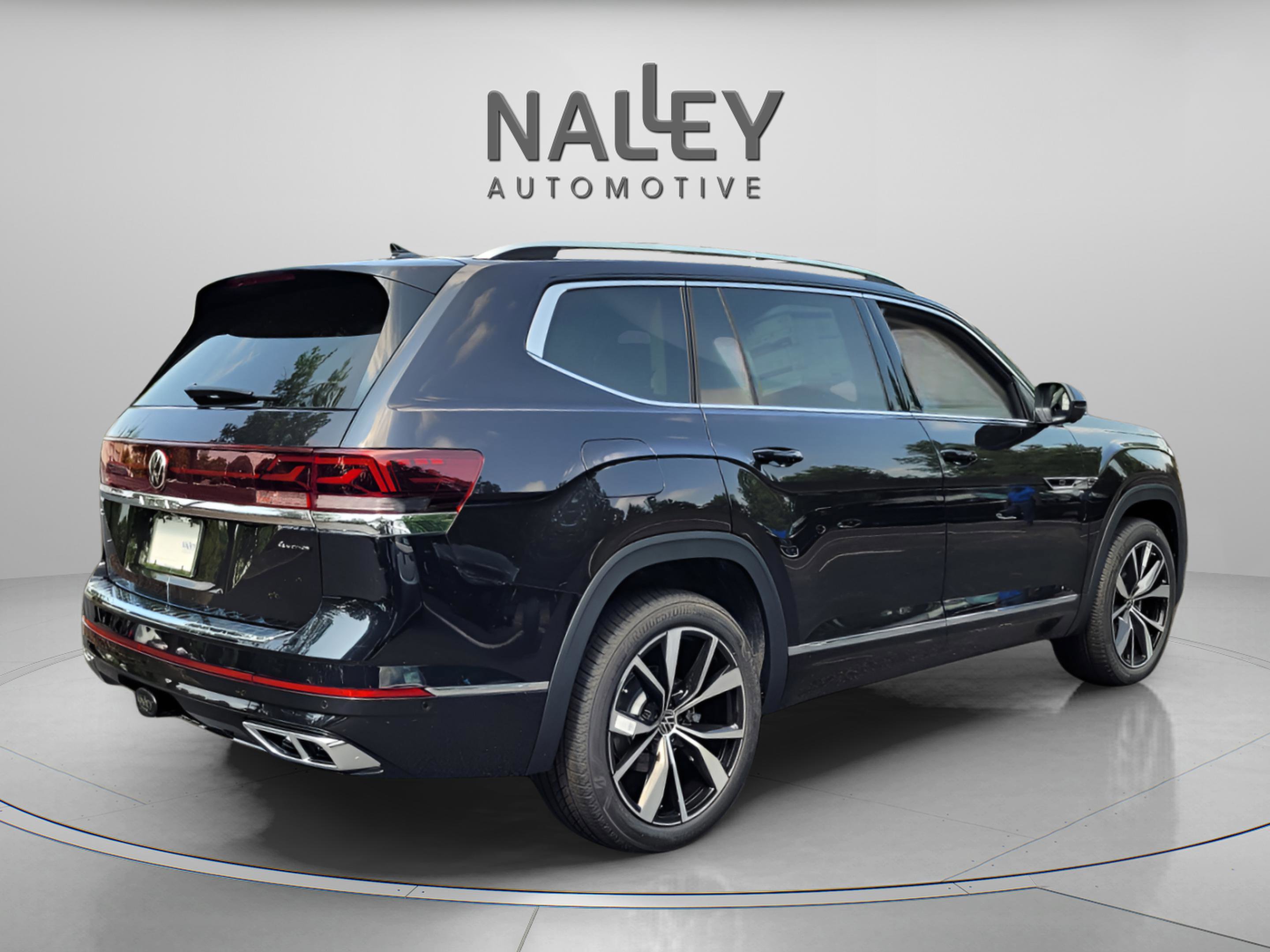 New 2026 Volkswagen Atlas SEL Premium R-Line image 5
