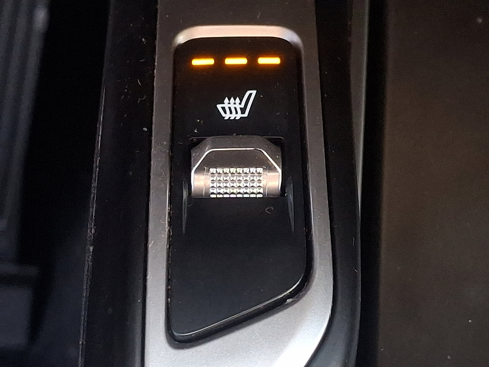 Certified 2022 Kia Sorento EX w/ Panoramic Sunroof Package image 25