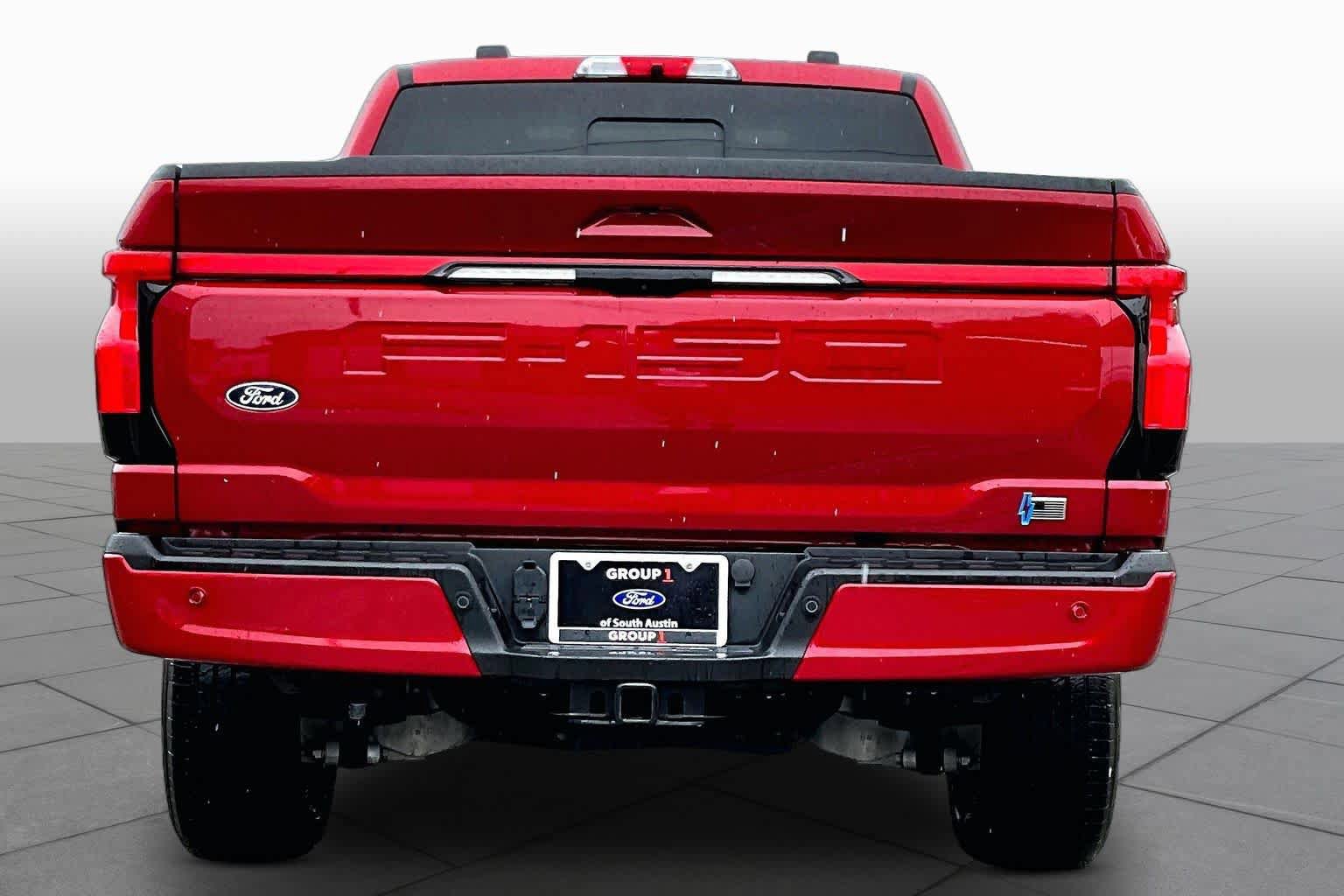 Used 2025 Ford F150 Lightning Lariat AWD/4WD image 4