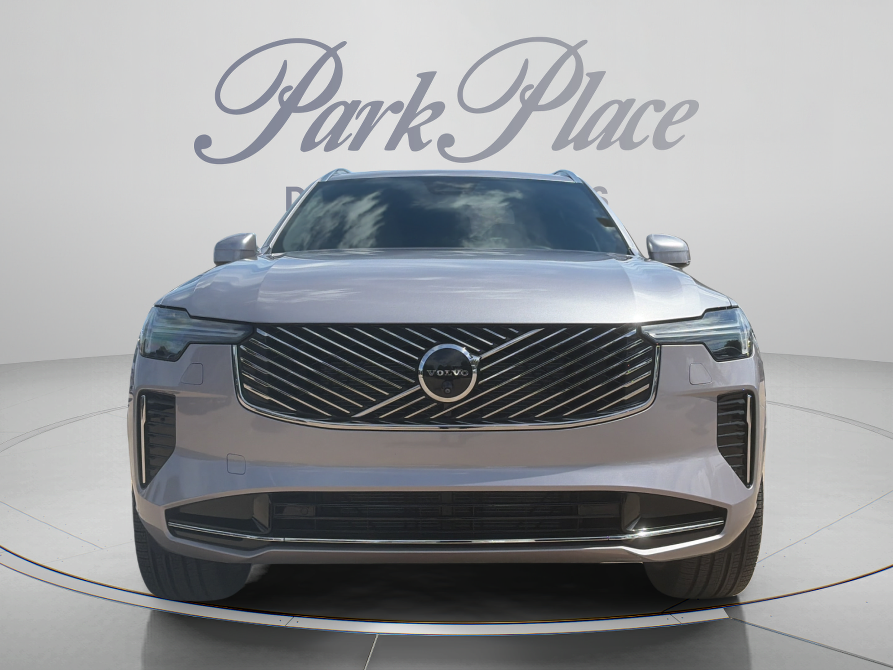Used 2026 Volvo XC90 B6 Plus w/ Protection Package Premier AWD/4WD image 11