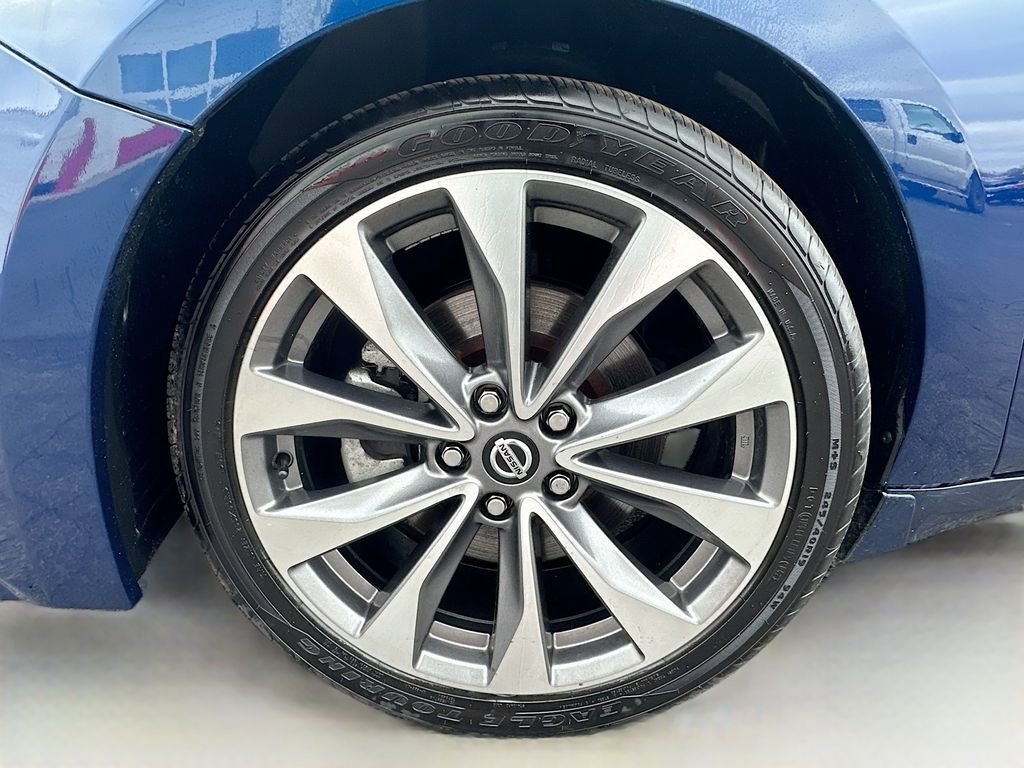 Used 2021 Nissan Maxima Platinum w/ Sport Mat Group image 33