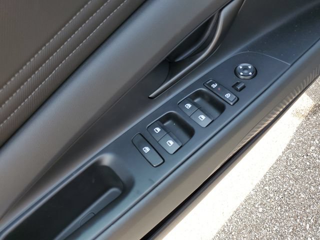 New 2026 Hyundai Elantra SEL Sport FWD image 19