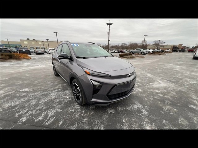 Used 2023 Chevrolet Bolt EUV Premier video 2