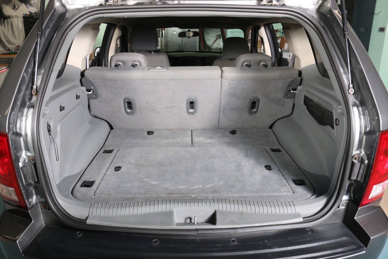 Used 2007 Jeep Grand Cherokee Laredo AWD/4WD image 27