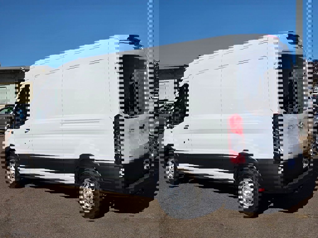 New 2025 Ford Transit 250 148 Medium Roof Extended AWD image 29