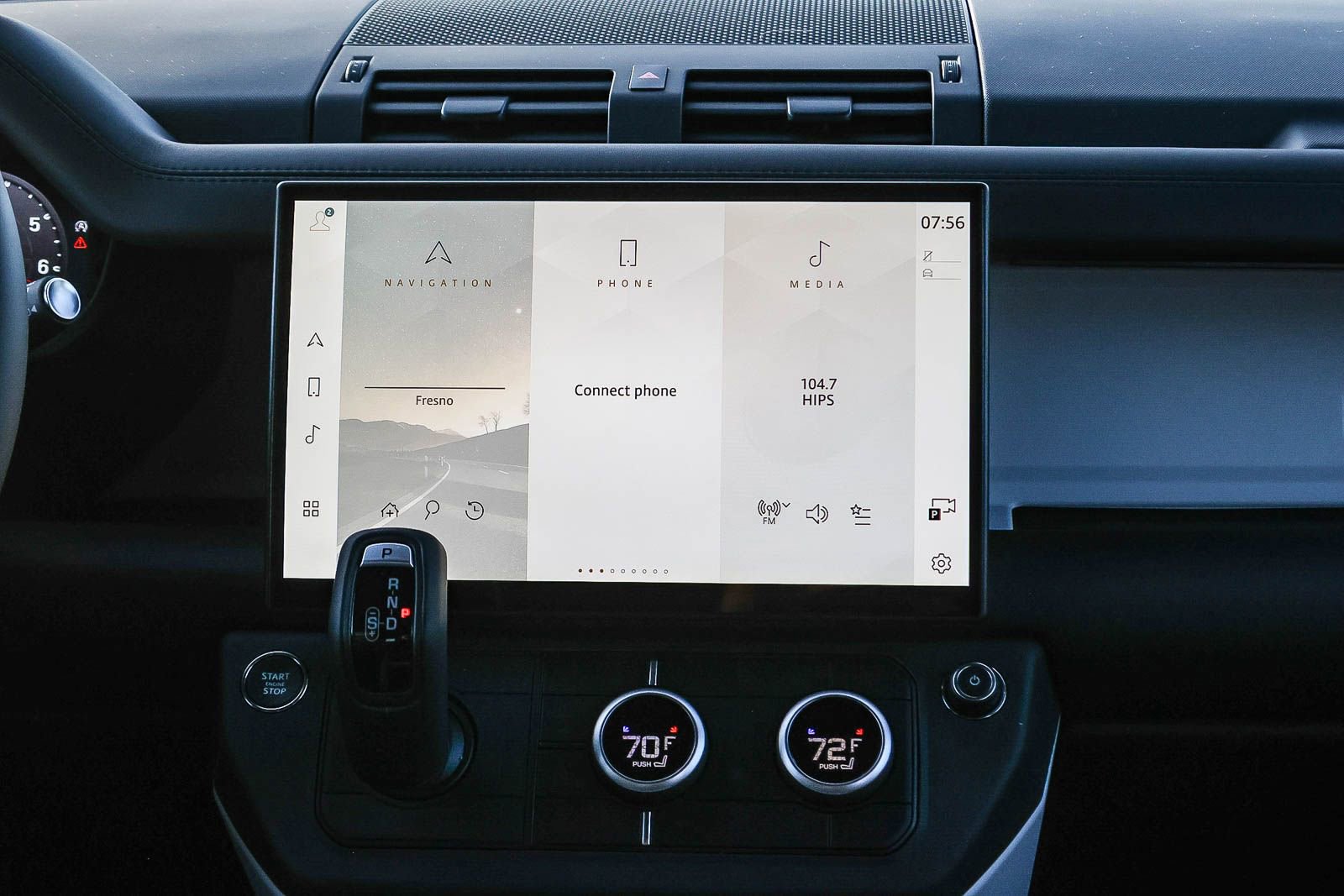 New 2026 Land Rover Defender 110 X-Dynamic SE image 24