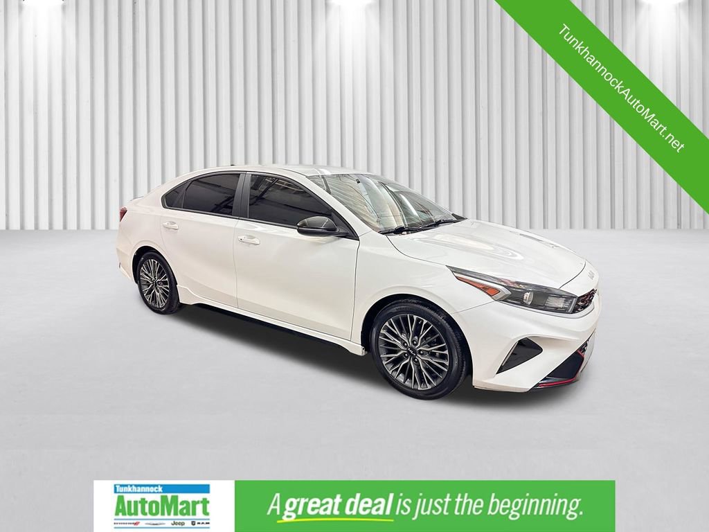 Used 2023 Kia Forte GT-Line FWD image 1