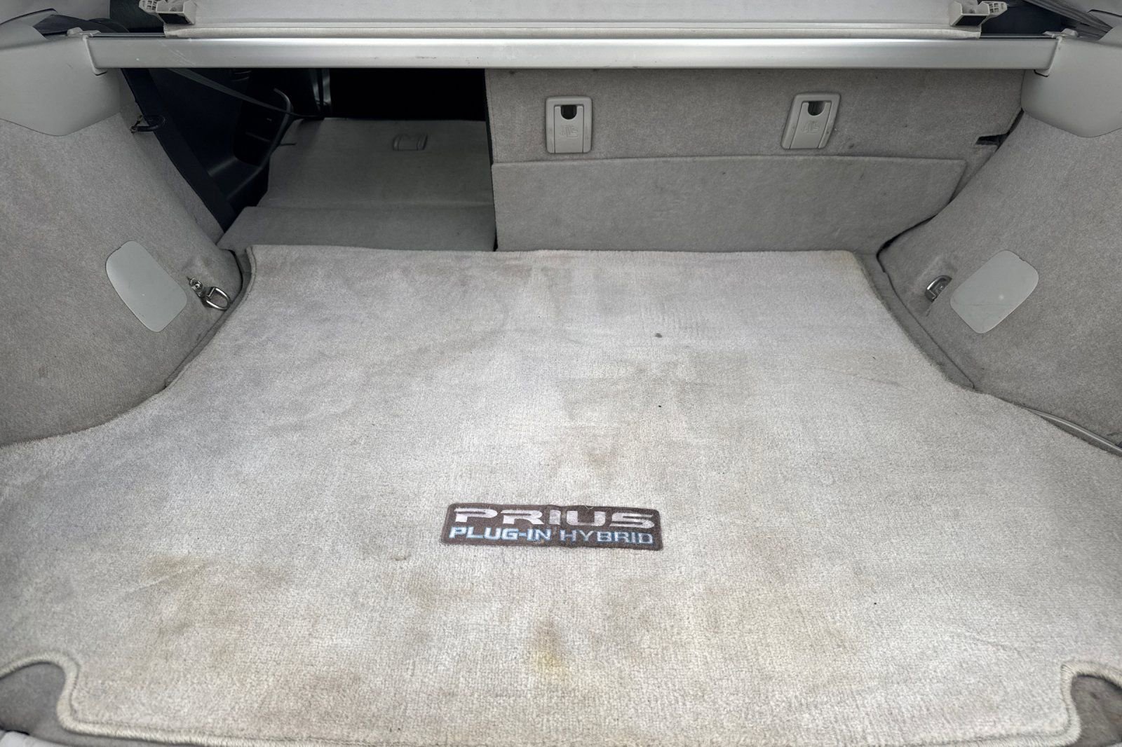 Used 2014 Toyota Prius Prime Advanced FWD image 15