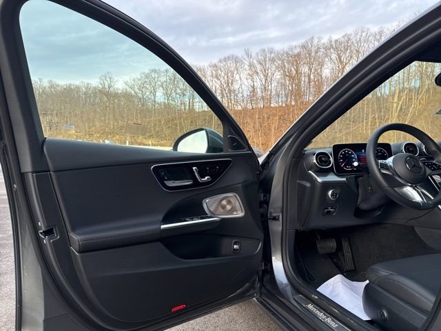 Used 2024 Mercedes-Benz C 300 4MATIC Sedan image 19