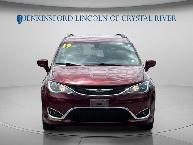 Used 2019 Chrysler Pacifica Touring-L Plus FWD image 14