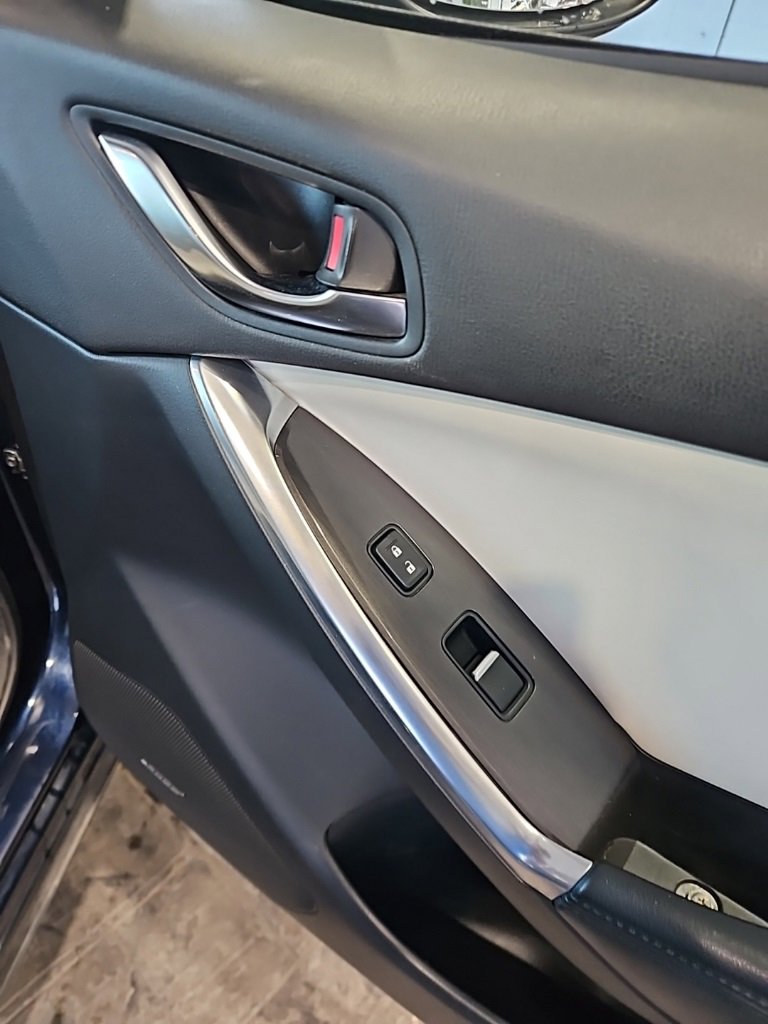 Used 2016 MAZDA CX-5 Grand Touring image 11