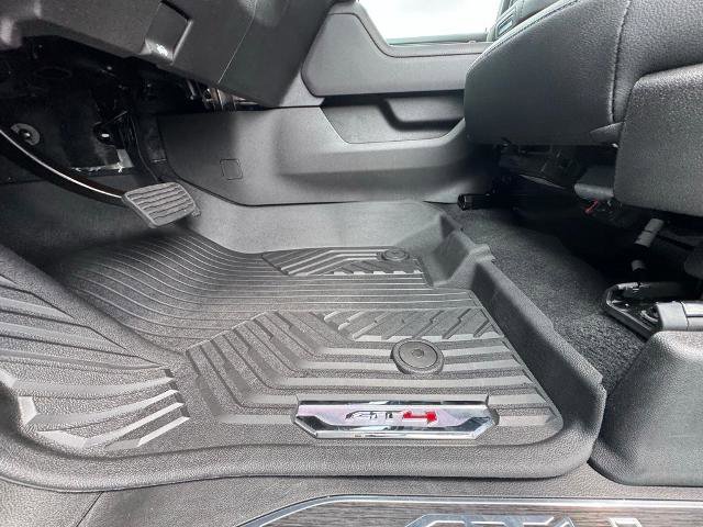 New 2025 GMC Sierra 2500 AT4 w/ AT4 Premium Plus Package image 13