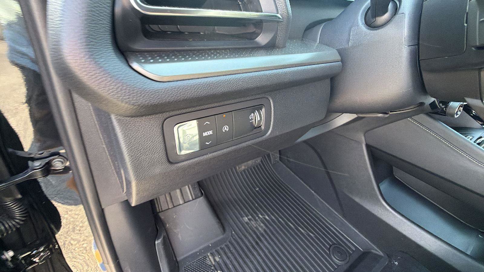 New 2026 Chevrolet Traverse LT image 18