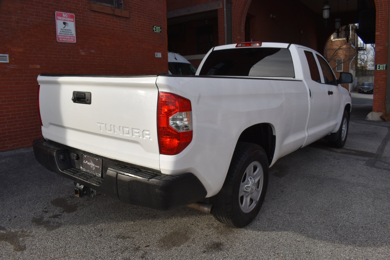 Used 2020 Toyota Tundra SR5 image 3