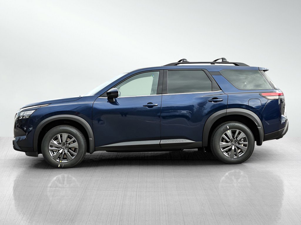 New 2025 Nissan Pathfinder SV image 4
