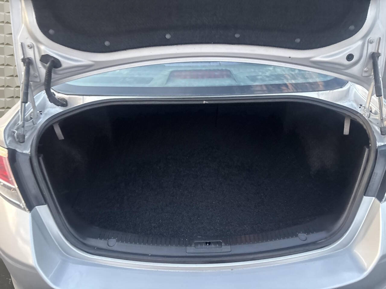 Used 2011 MAZDA MAZDA6 i Sport FWD image 26