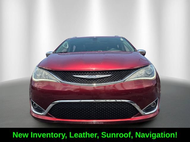 Certified 2018 Chrysler Pacifica Limited FWD image 2