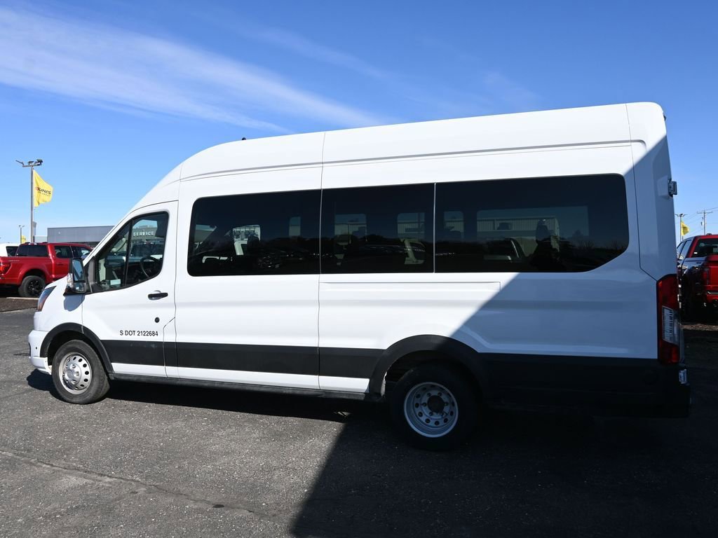 Used 2024 Ford Transit 350 XLT image 9