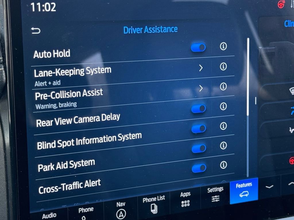 Used 2024 Ford Expedition XLT image 24