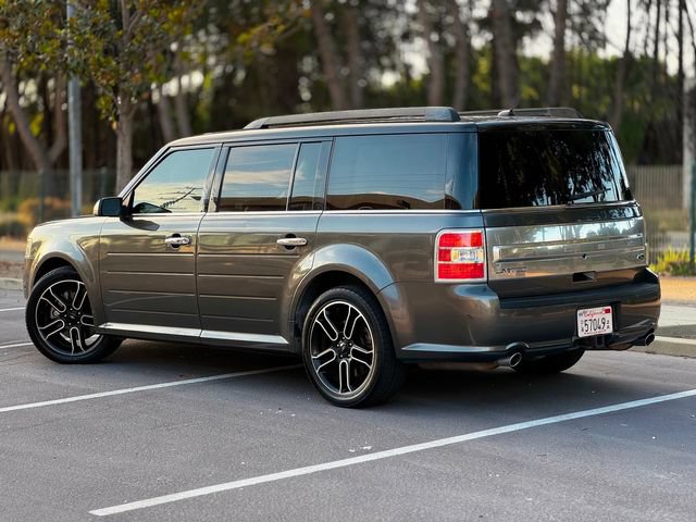 Used 2015 Ford Flex Limited w/ Equipment Group 301A FWD image 12