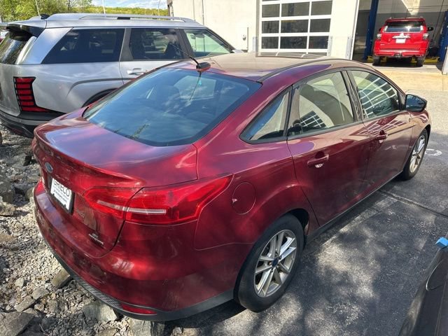 Used 2015 Ford Focus SE FWD image 5