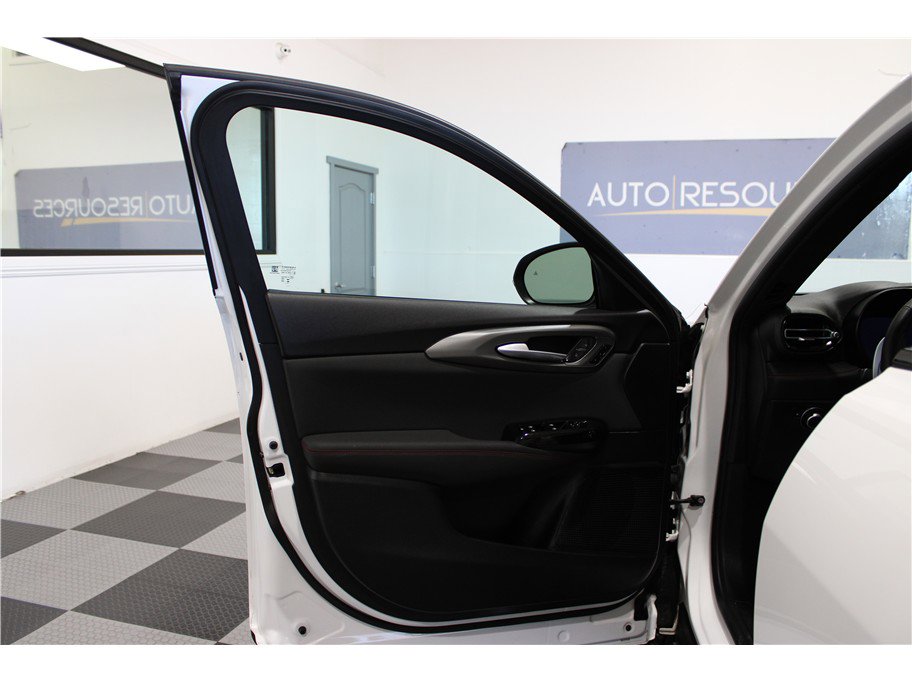 Used 2024 Dodge Hornet R/T w/ R/T Blacktop Package image 17