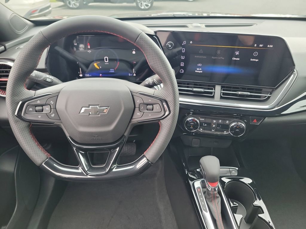 New 2026 Chevrolet Trax RS w/ Driver Confidence Package FWD image 4