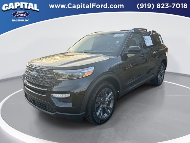 Certified 2023 Ford Explorer XLT w/ Equipment Group 202A