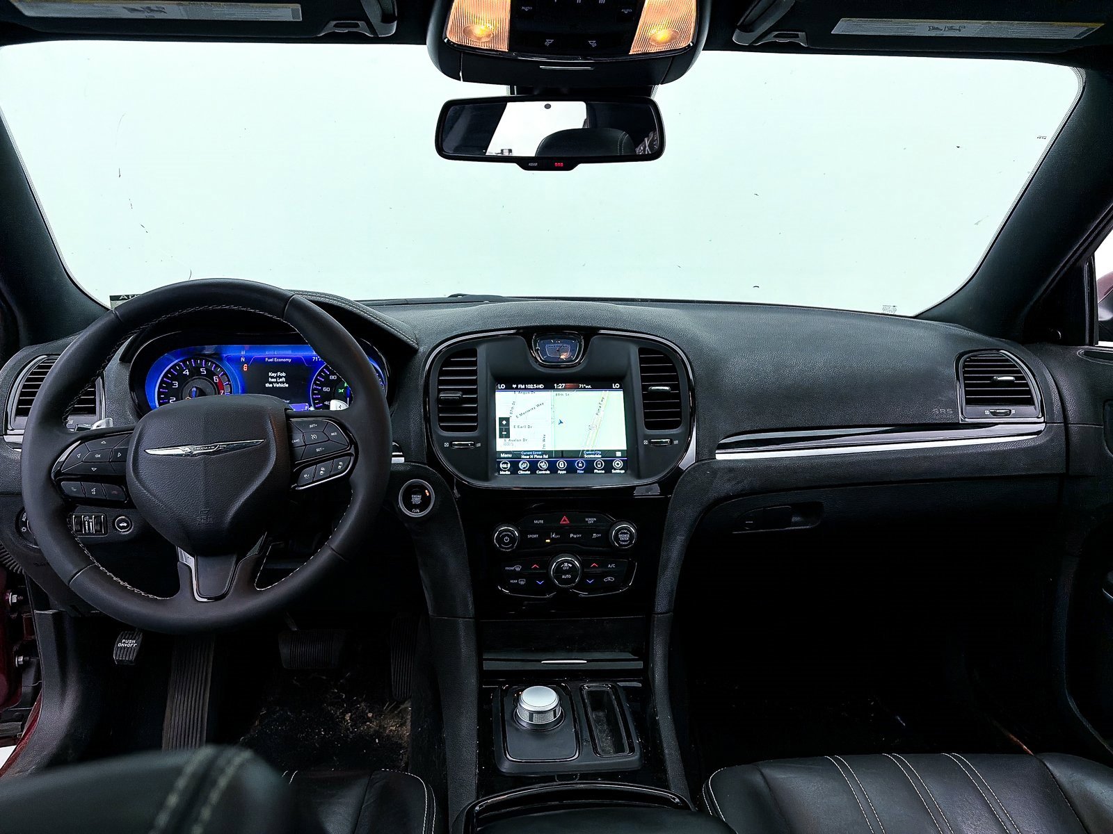 Used 2022 Chrysler 300 S w/ Safetytec Plus Group image 28