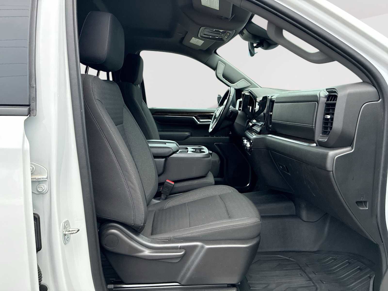 Certified 2023 GMC Sierra 1500 Elevation w/ LPO, Elevation Black Package image 27