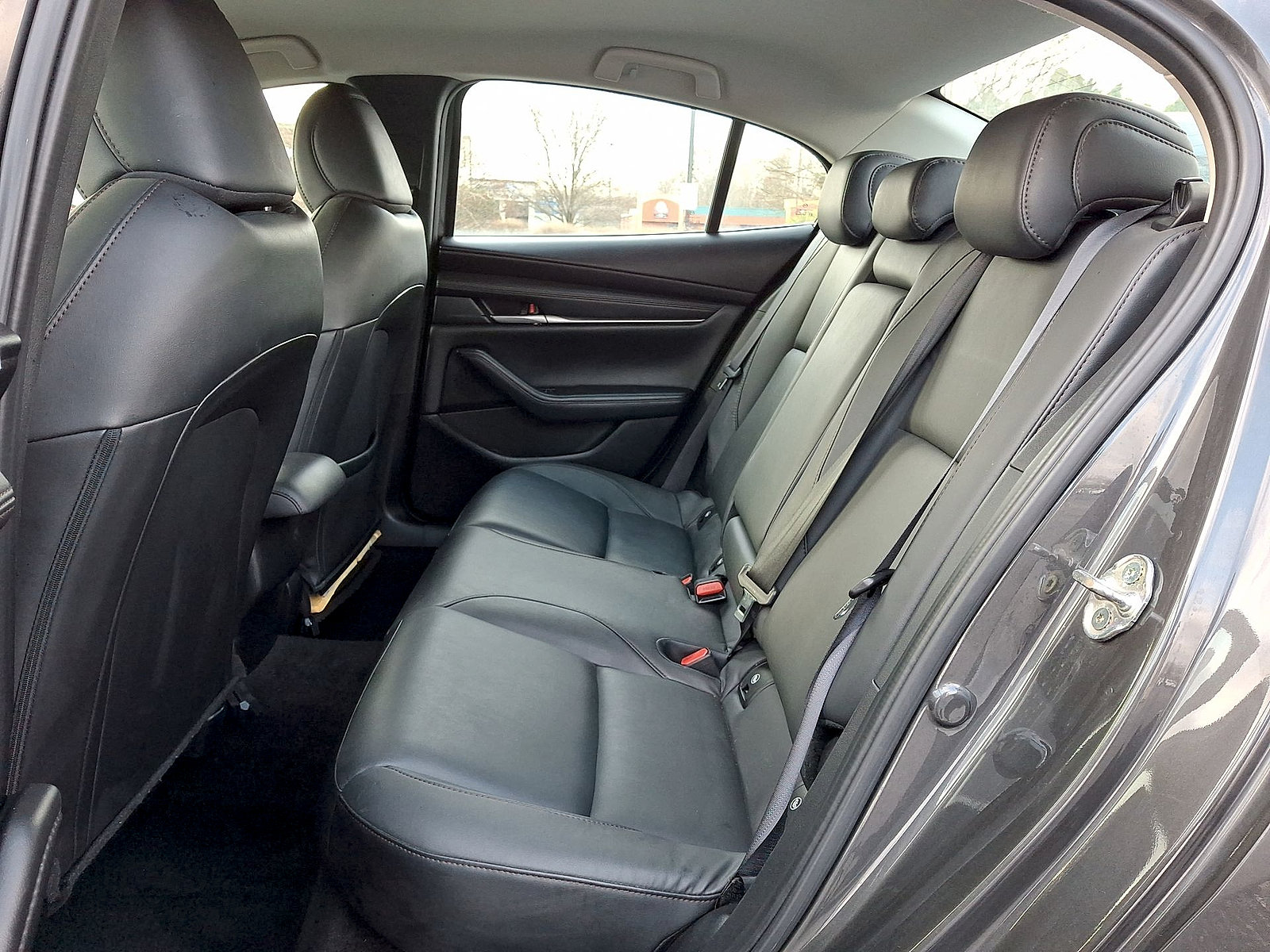 Used 2024 MAZDA MAZDA3 s FWD image 19