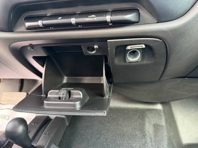 Used 2018 Chevrolet Silverado 3500 W/T AWD/4WD image 27
