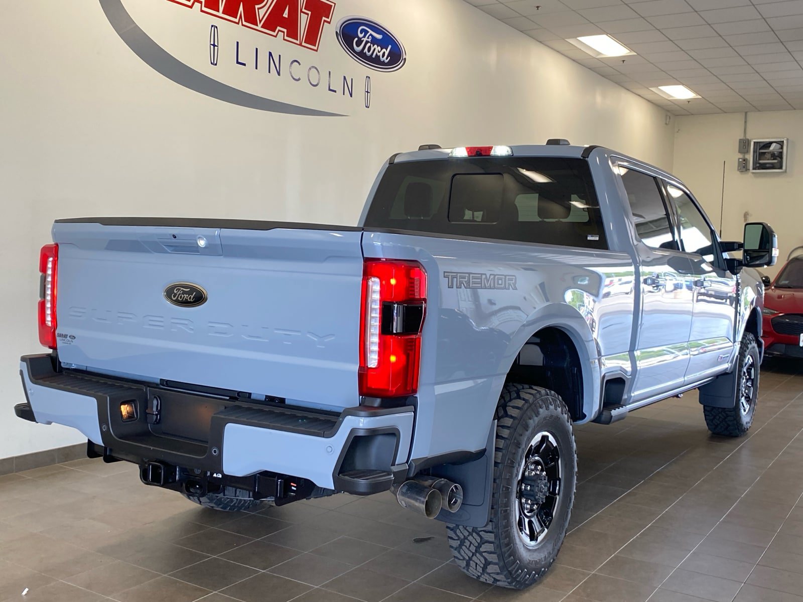 New 2026 Ford F250 Lariat w/ Tremor Off-Road Package AWD/4WD image 14