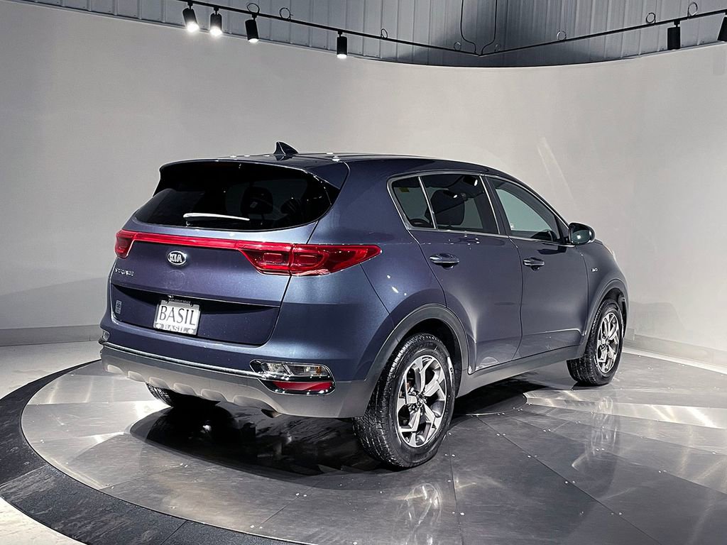 Used 2020 Kia Sportage LX image 11
