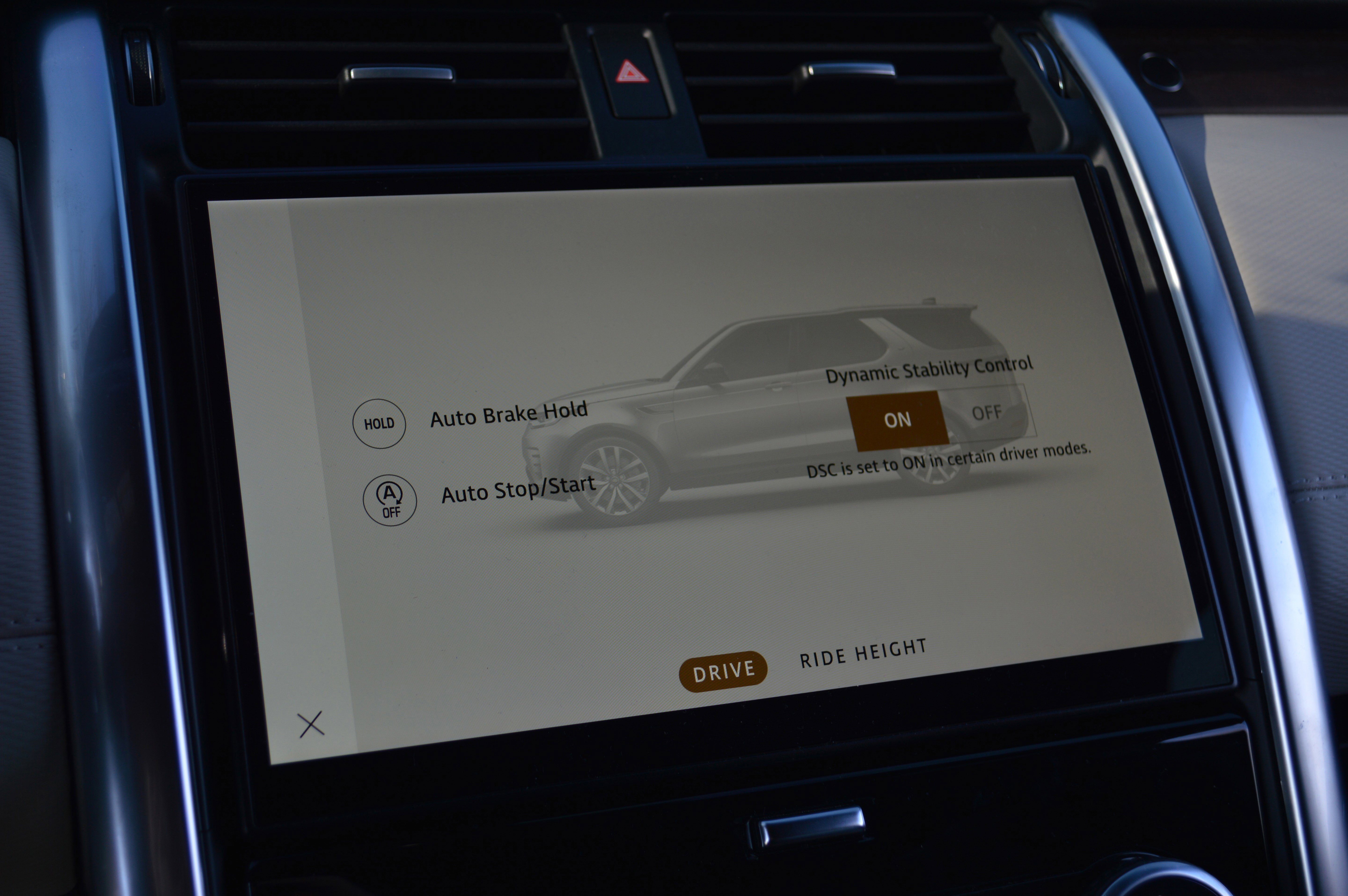 Used 2021 Land Rover Discovery HSE R-Dynamic image 17